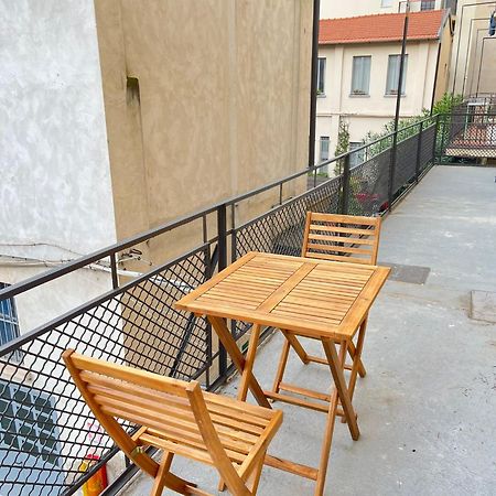 La Casa Di Zoe - Bocconi, Navigli Lägenhet Milano Exteriör bild