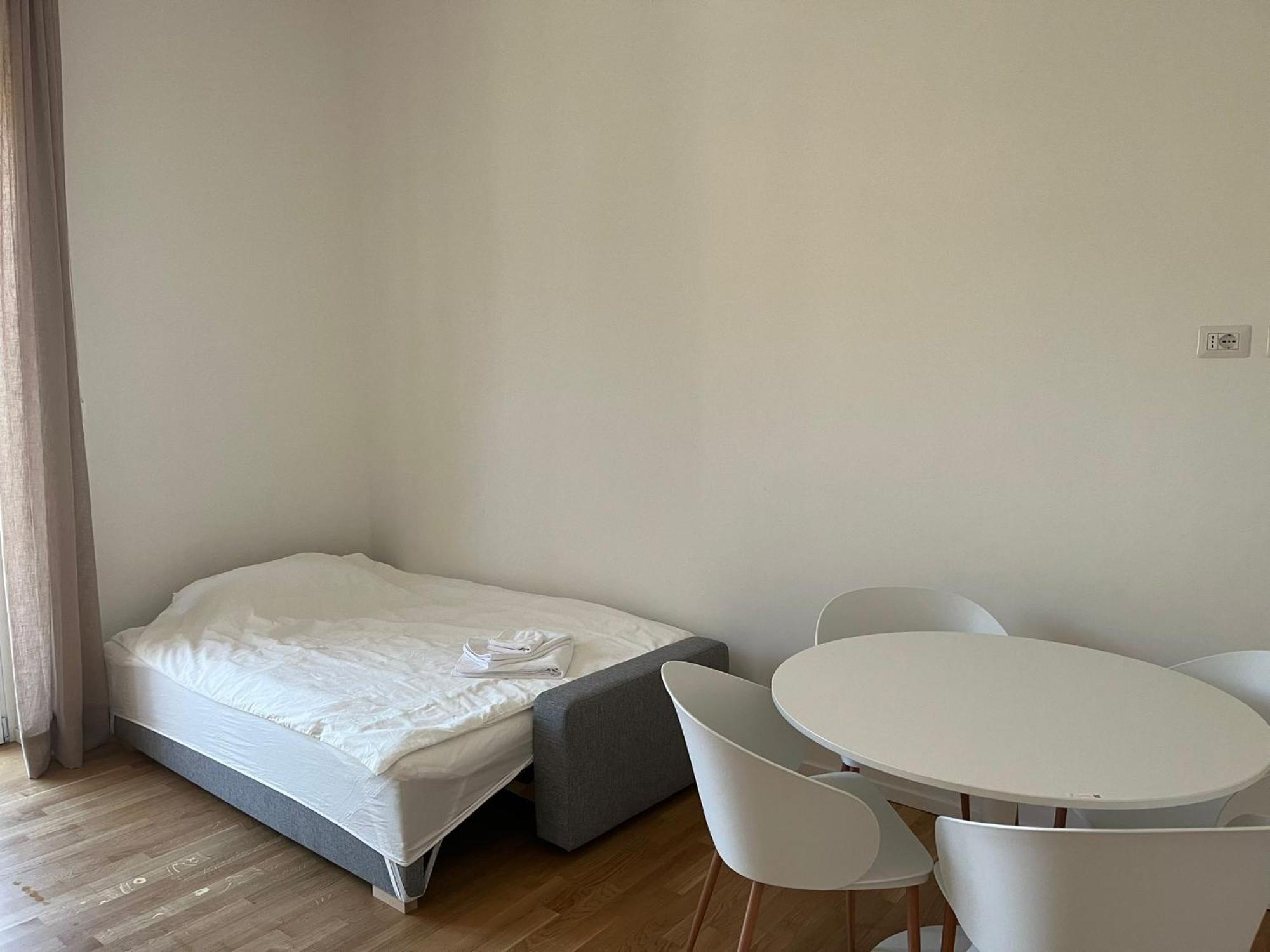 La Casa Di Zoe - Bocconi, Navigli Lägenhet Milano Exteriör bild